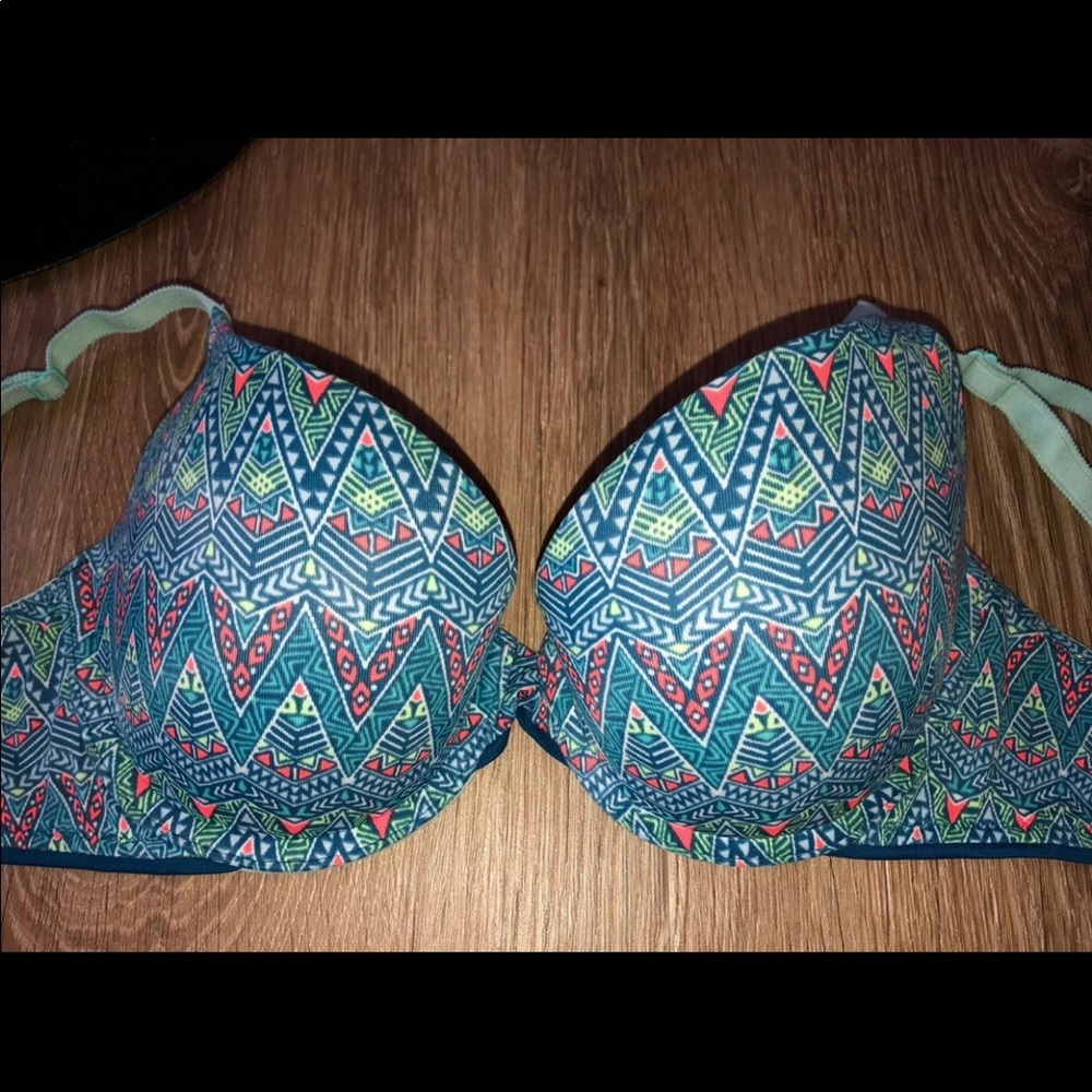 Victoria Secret bra